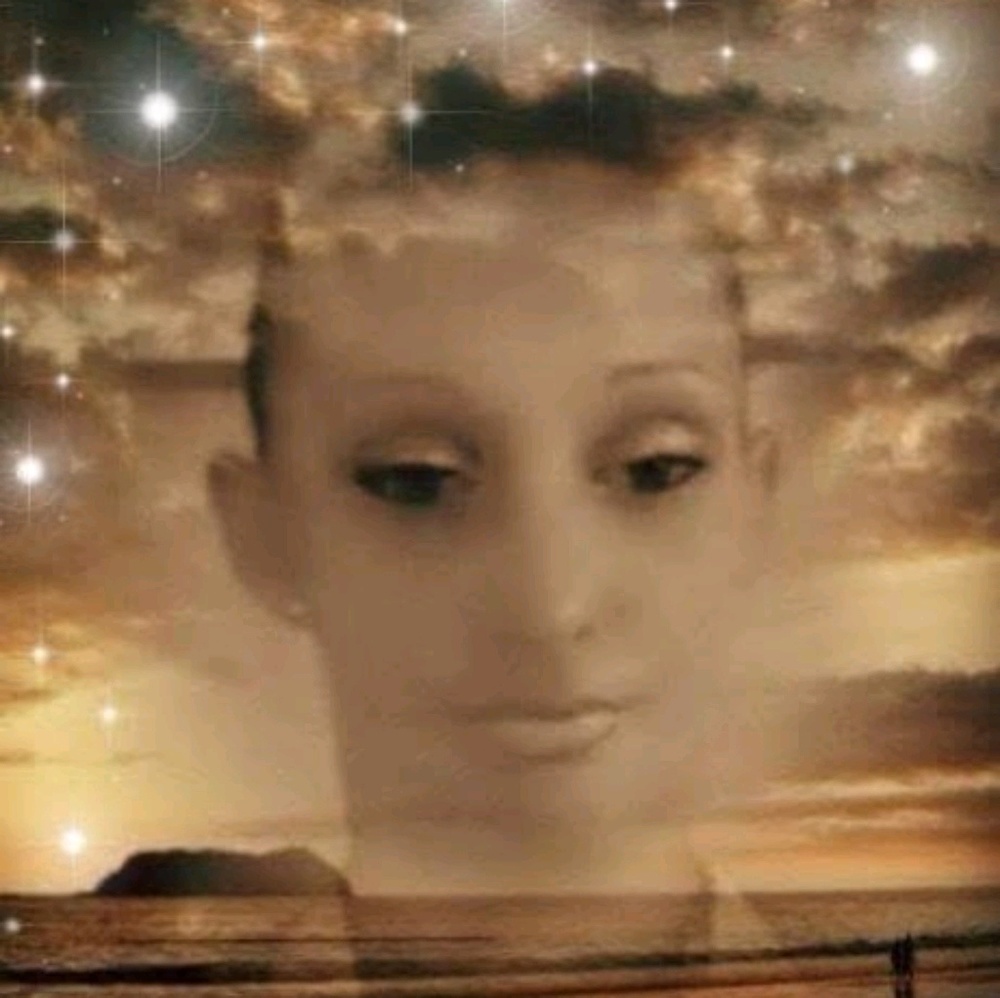 Meet your Posher, Candi